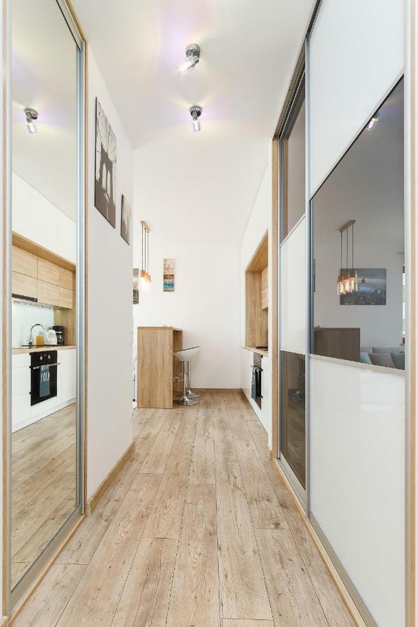Apartamento Dąbska By Renters Cracovia