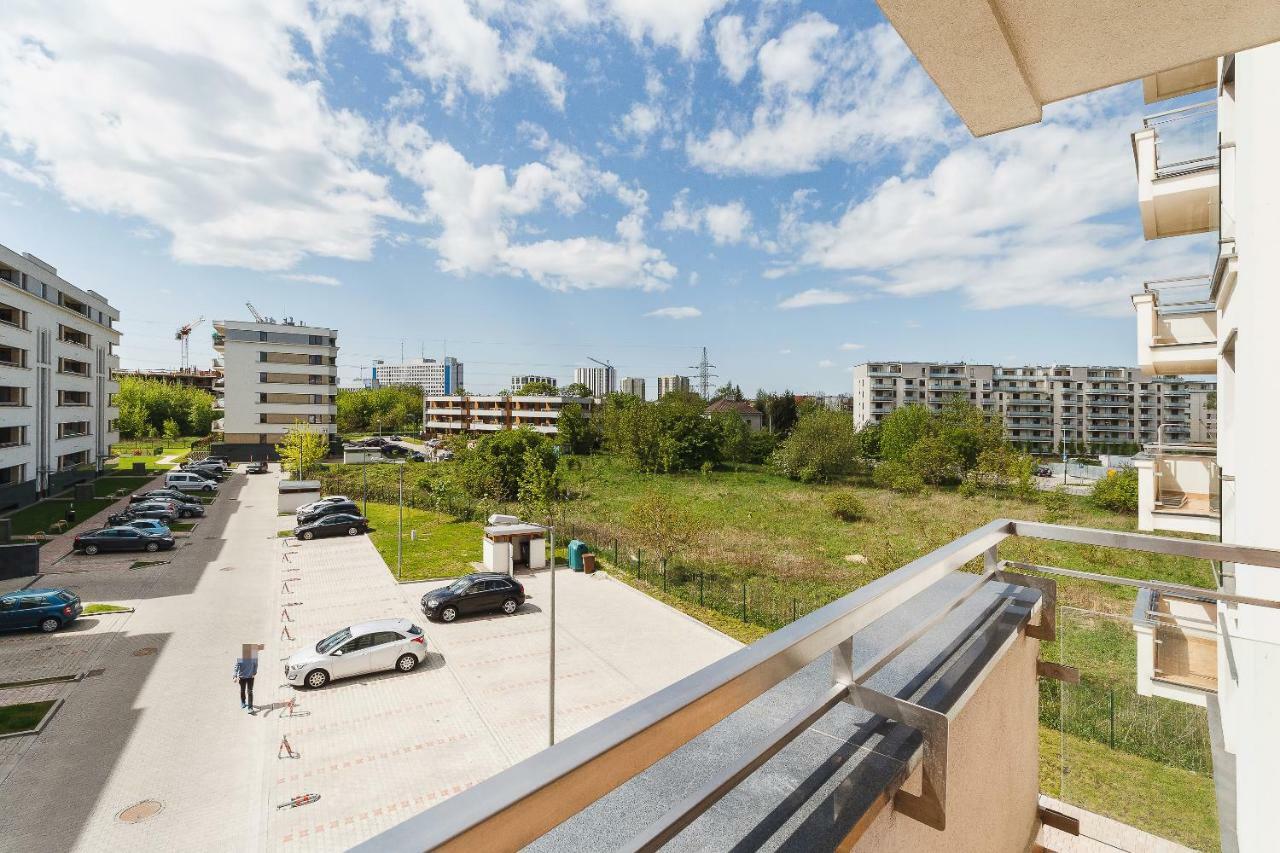 Dąbska By Renters Apartament