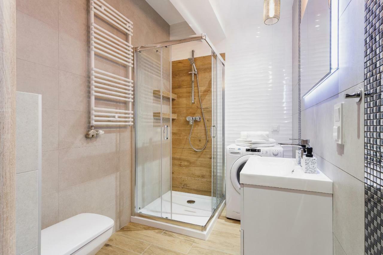Tauron Arena Elegant Dabska By Renters Apartment Krakow